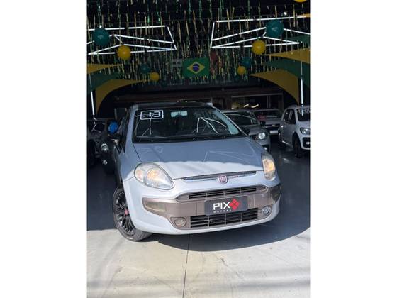 FIAT PUNTO 1.6 ESSENCE 16V FLEX 4P MANUAL FIAT PUNTO 1.6 ESSENCE 16V FLEX 4P MANUAL